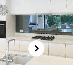 Instant Glass Bespoke Glass Splashback Service